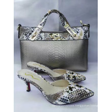 Women Snake Texture Bags and Slippers (G-22)